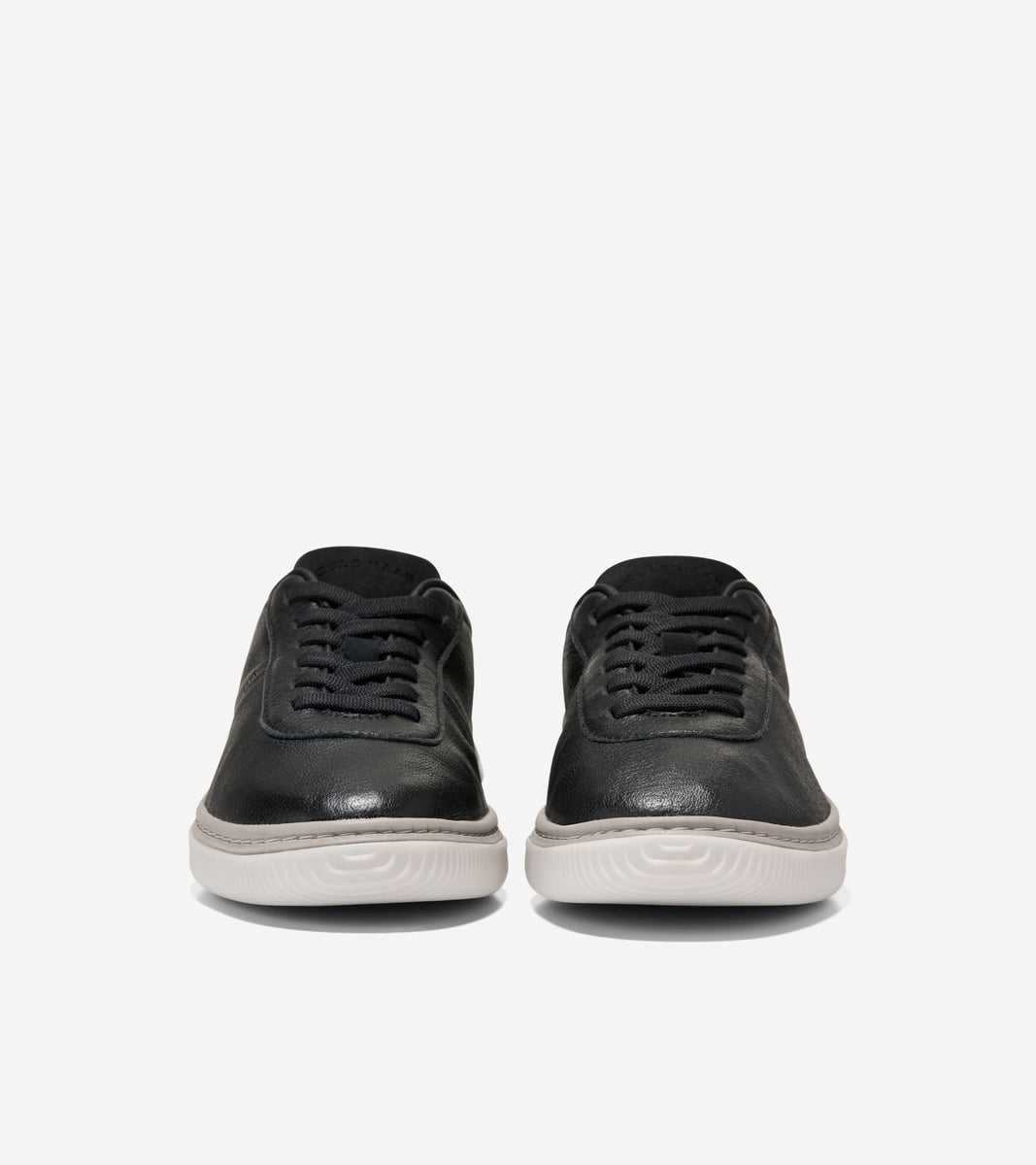 W38414:BLACK LEATHER / IVORY